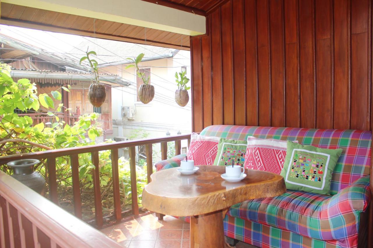 Apple Guesthouse Luang Prabang Exteriör bild